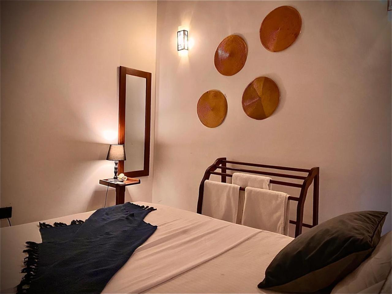 Kingcity Resort Anurâdhapura Extérieur photo