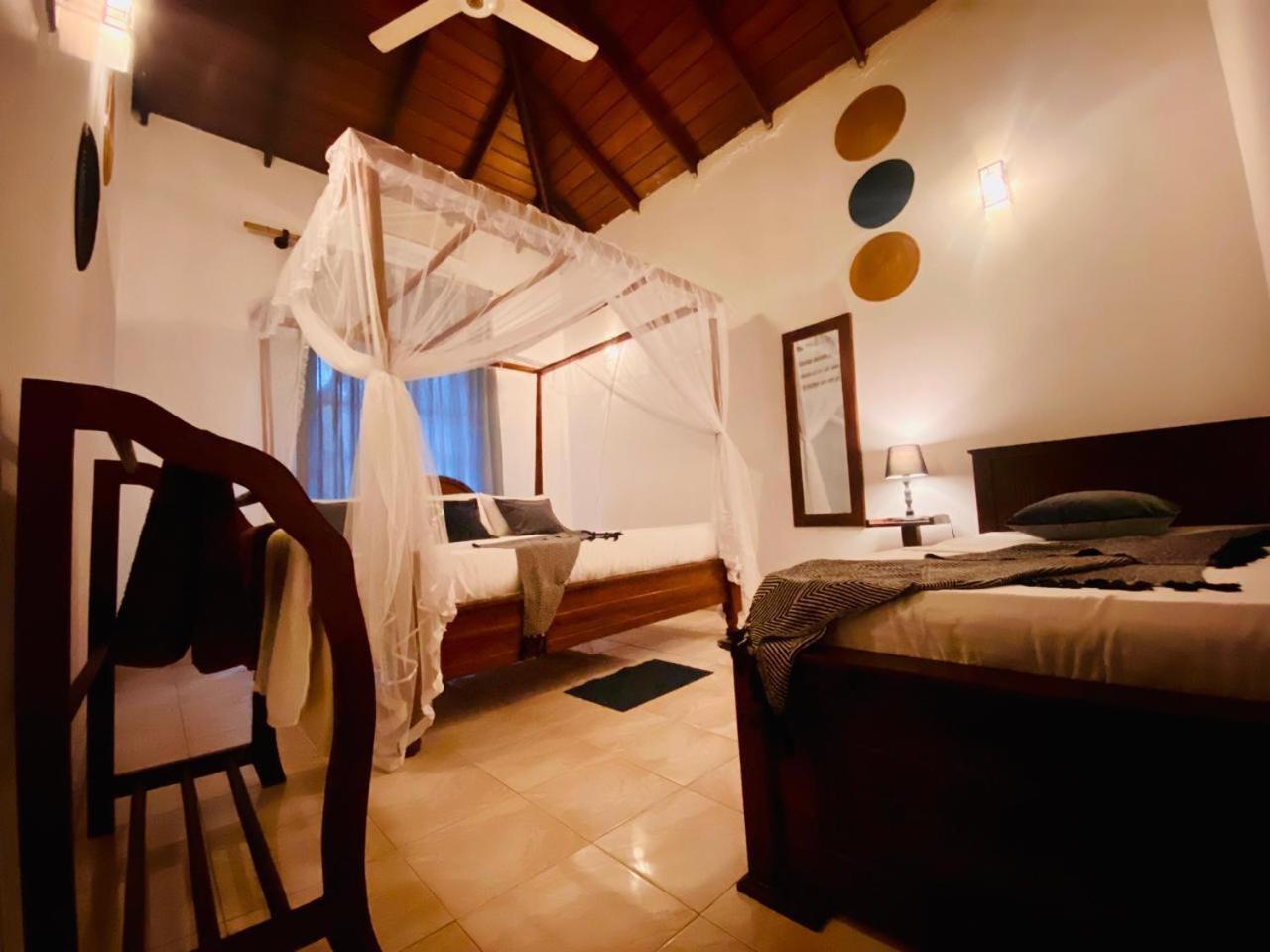 Kingcity Resort Anurâdhapura Extérieur photo